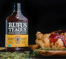 Lade das Bild in den Galerie-Viewer, American Heritage Honey Sweet BBQ-Sauce von Rufus Teague
